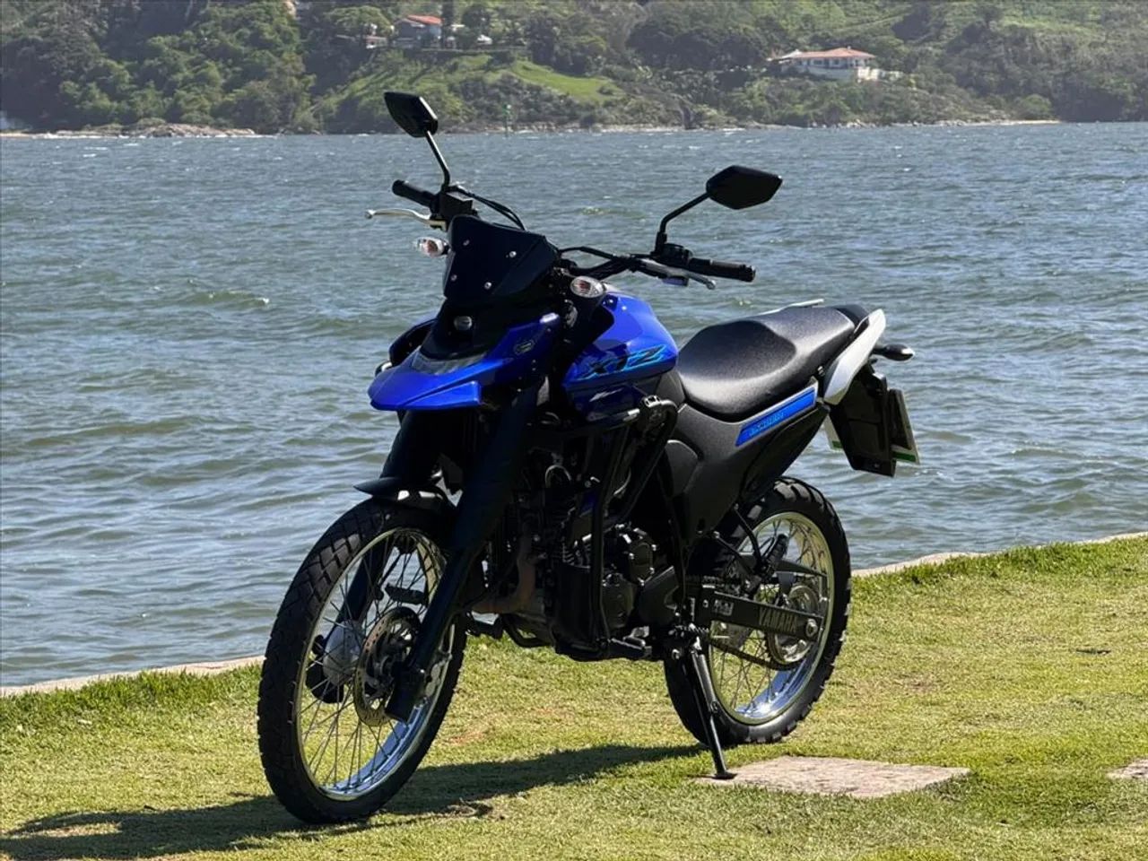 YAMAHA XTZ 250 LANDER CONNECTED - Foto 3