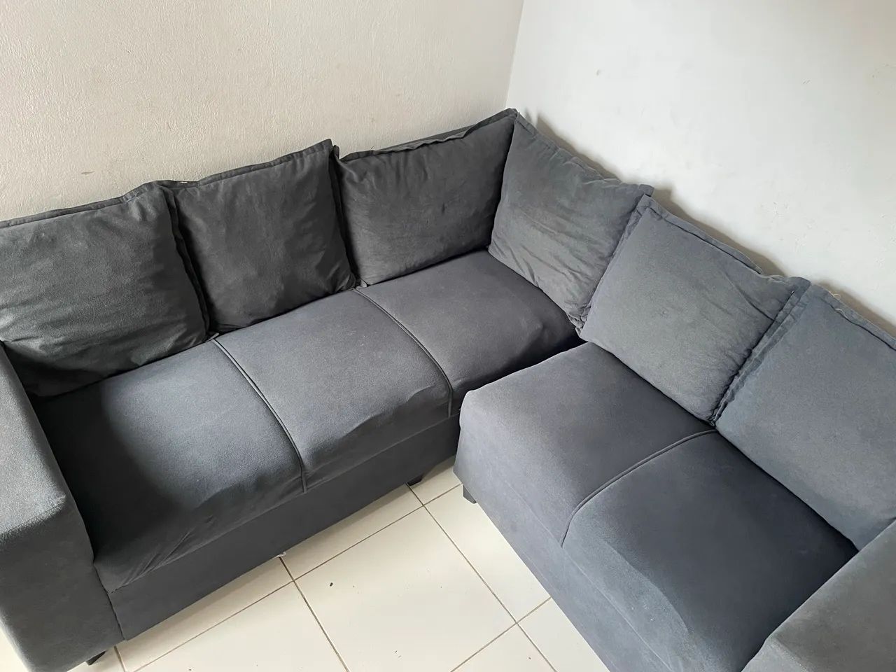 Vendo sofá Semi-Novo 
