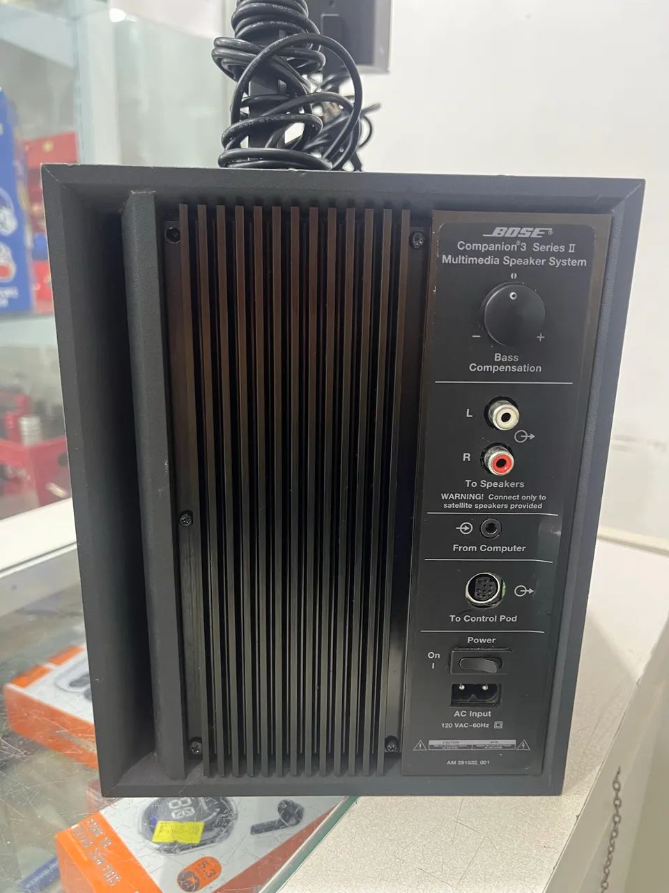 美品　BOSE companion 3 Series Il BOSE® Companion®3 Series lI Multimedia Speaker System