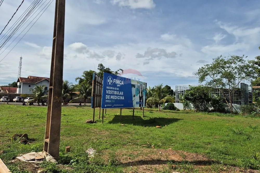 Lote de Esquina com 1.215 m² no Setor 2, Jaru/RO
