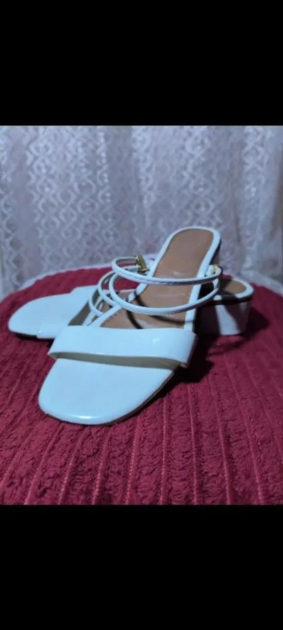 Vendo Sandálias Nova e Seminovos  - Foto 4