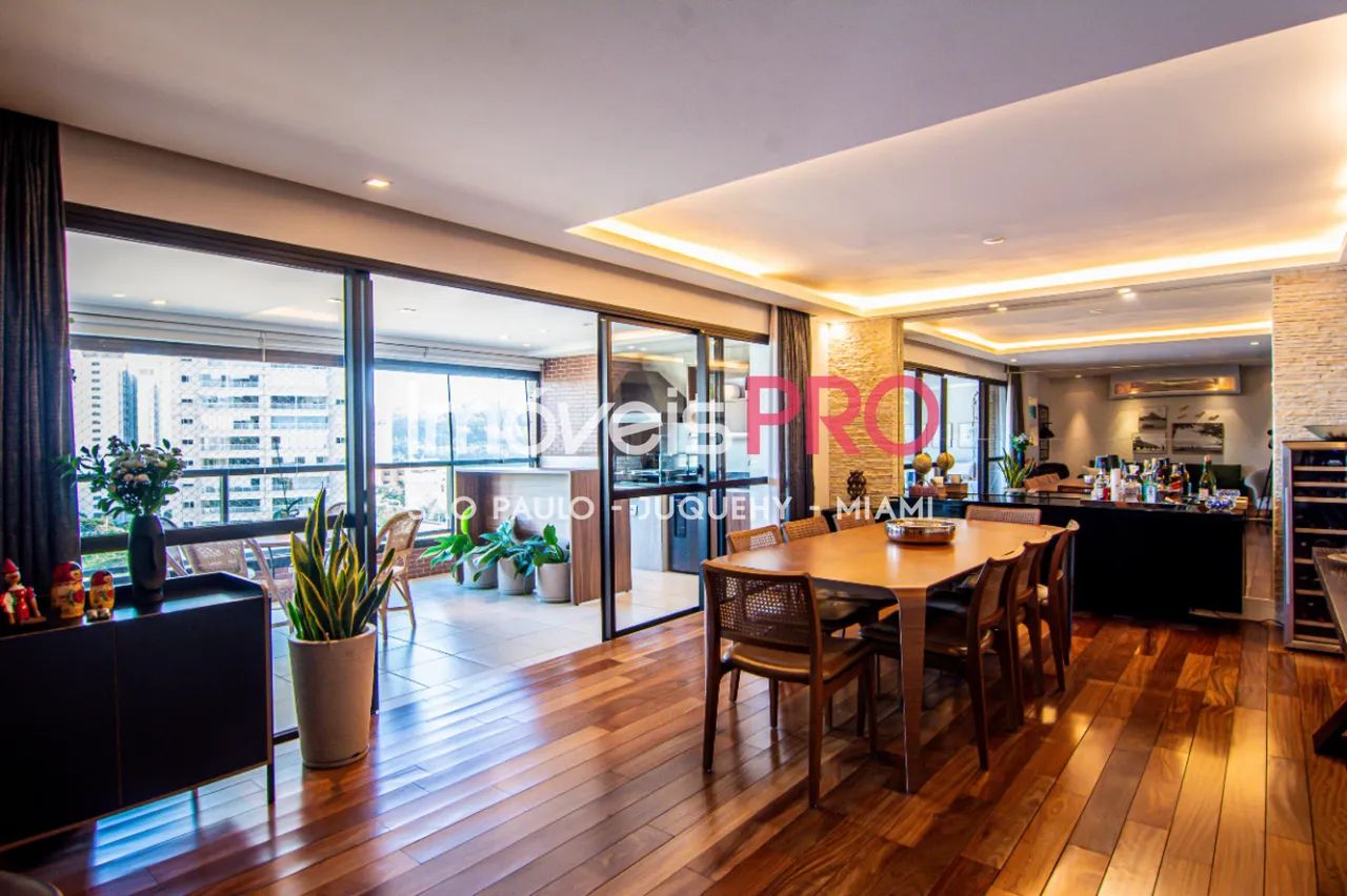 Lindo apartamento na Granja Julieta