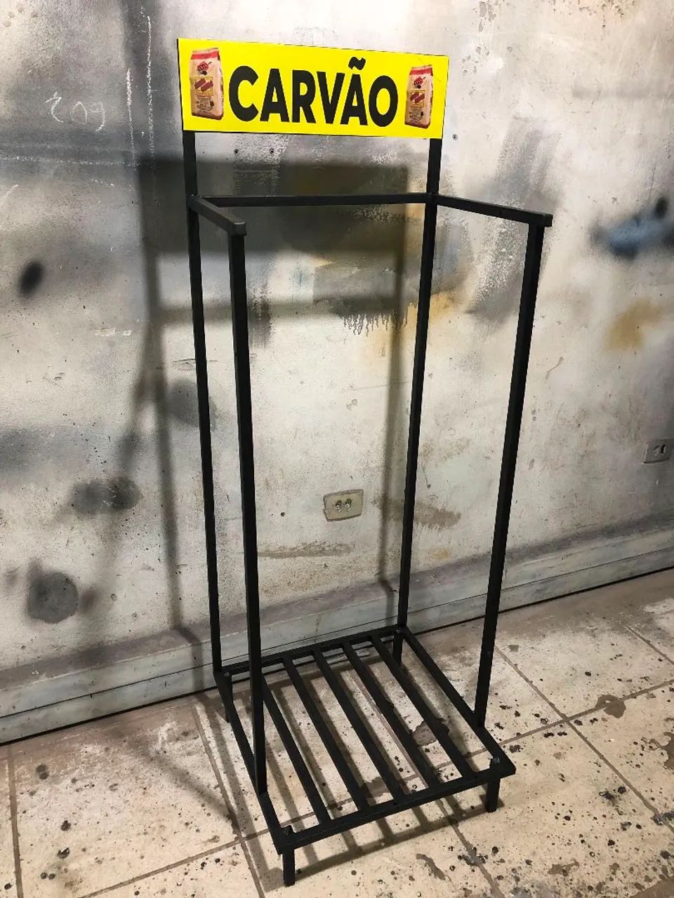 Expositor de carvão 
