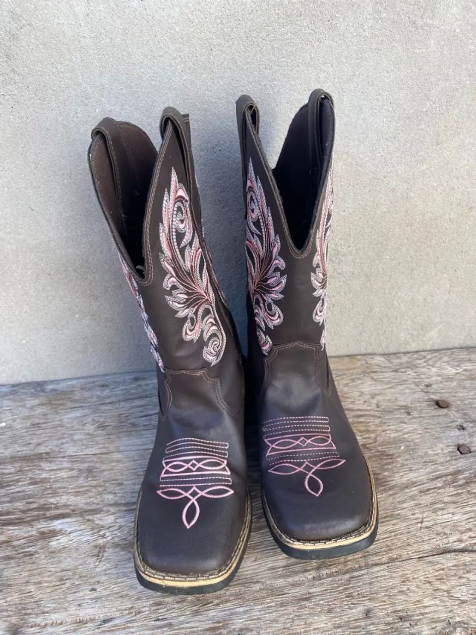 Vendo bota feminina country Nova Nunca usada - Foto 3