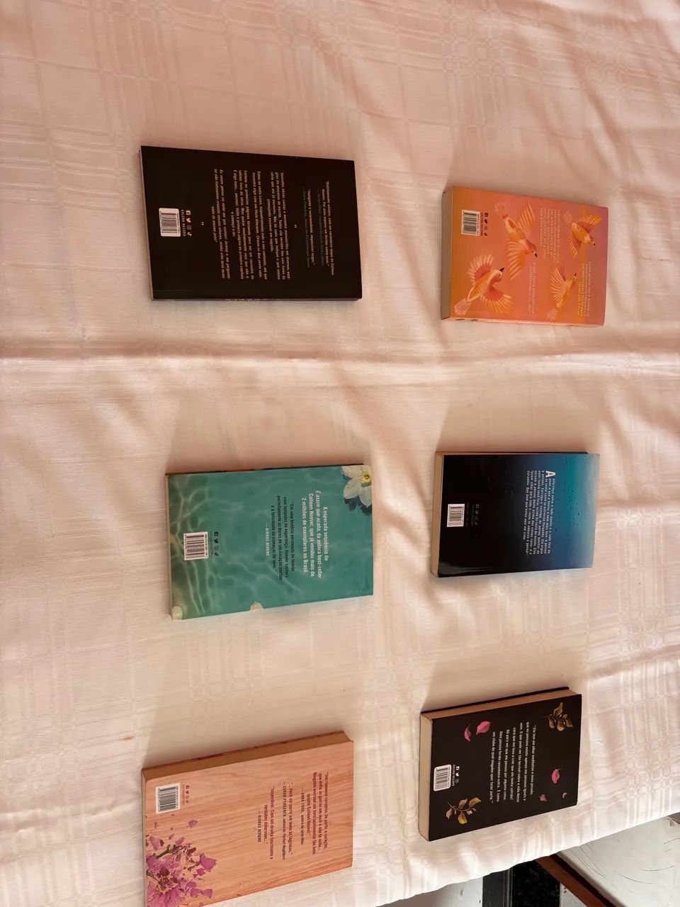 LIVRO DA COLLEN HOOVER - Foto 2