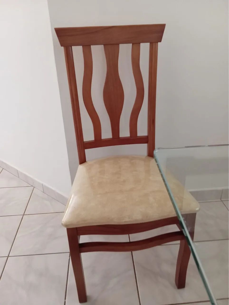 Mesa de jantar + 8 cadeiras e espelho - Porto Ferreira-SP - Foto 2
