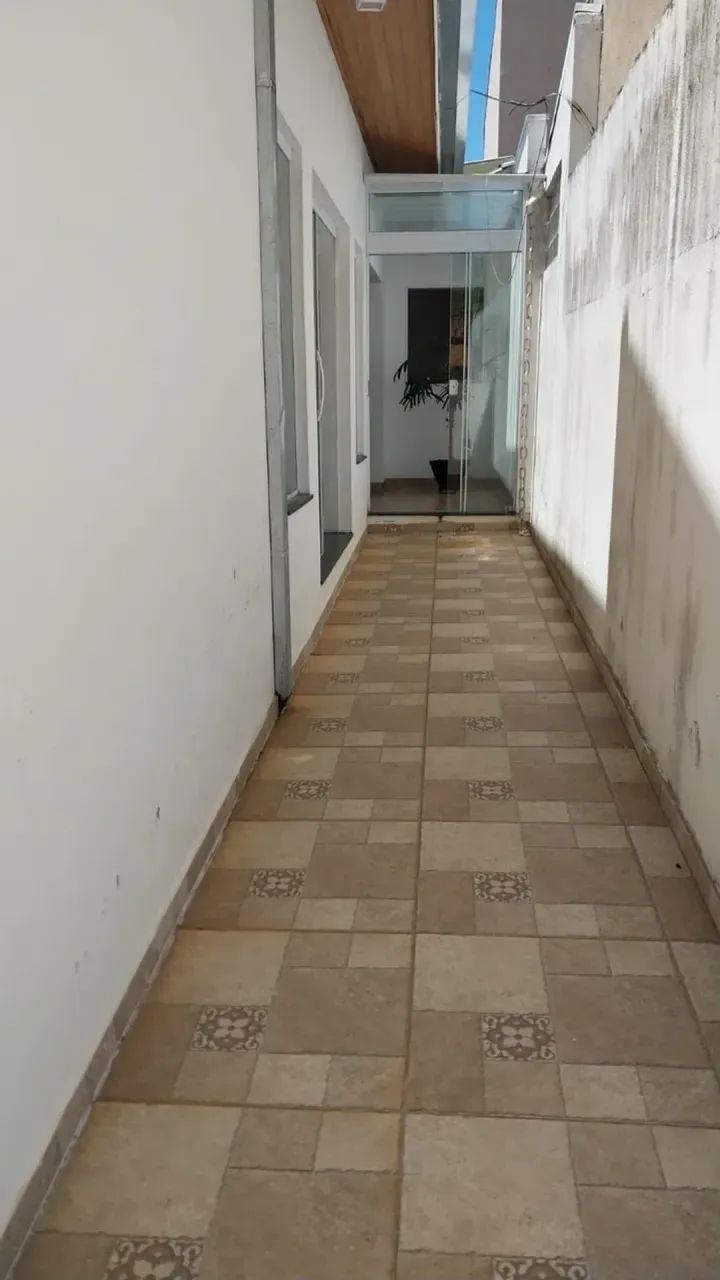 Casa  2  Dormitórios ( 1 suíte ) no Centro - Piracaia - Foto 4