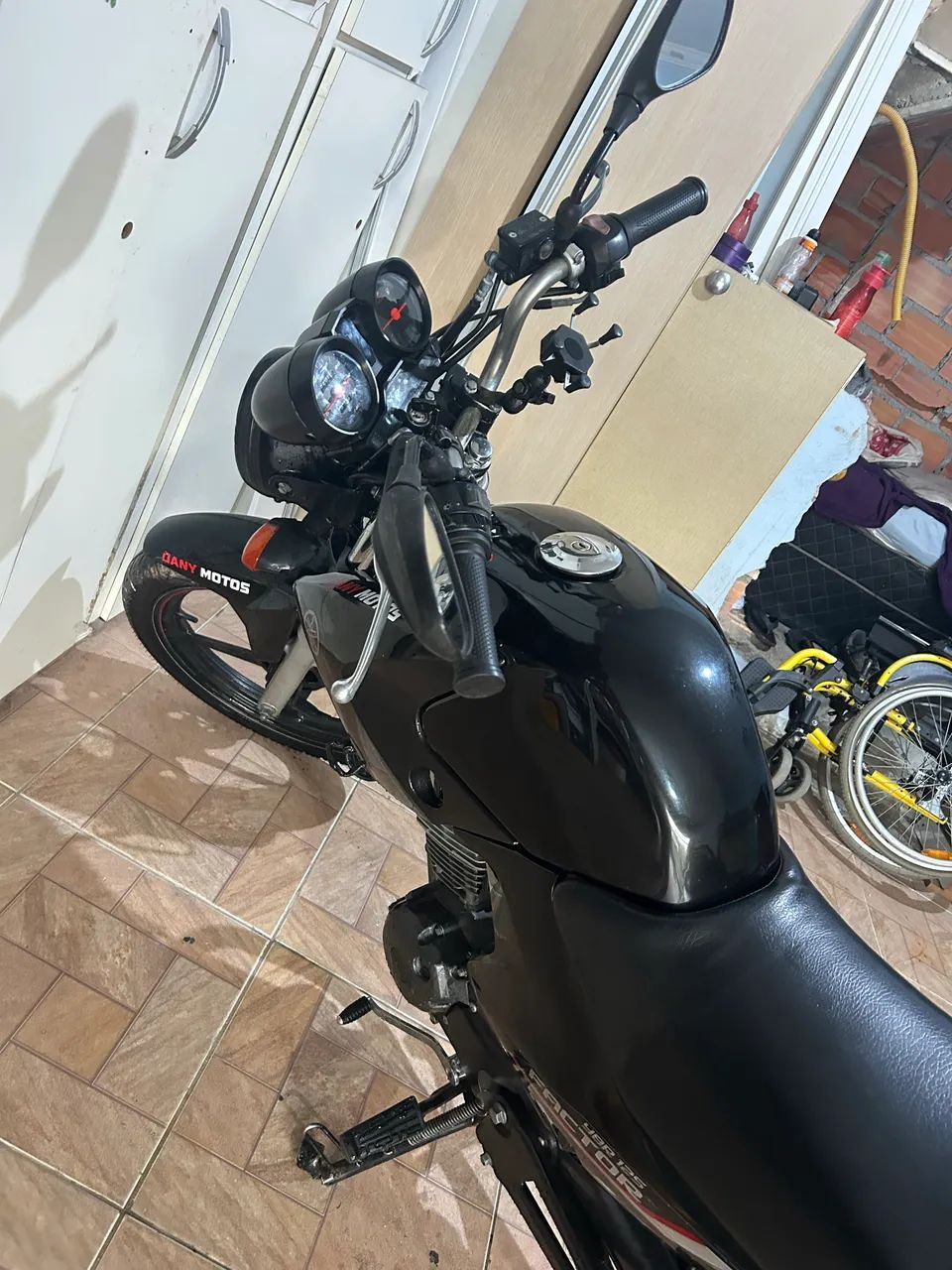Moto Factor 125 2012 - Foto 3