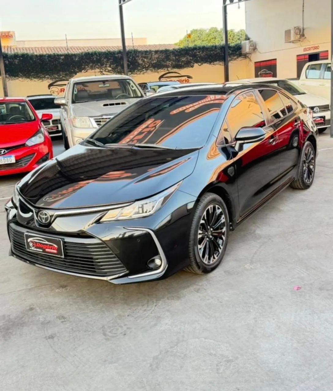 Toyota Corolla XEI 2.0 Flex 16V Aut. 2023 - Foto 3