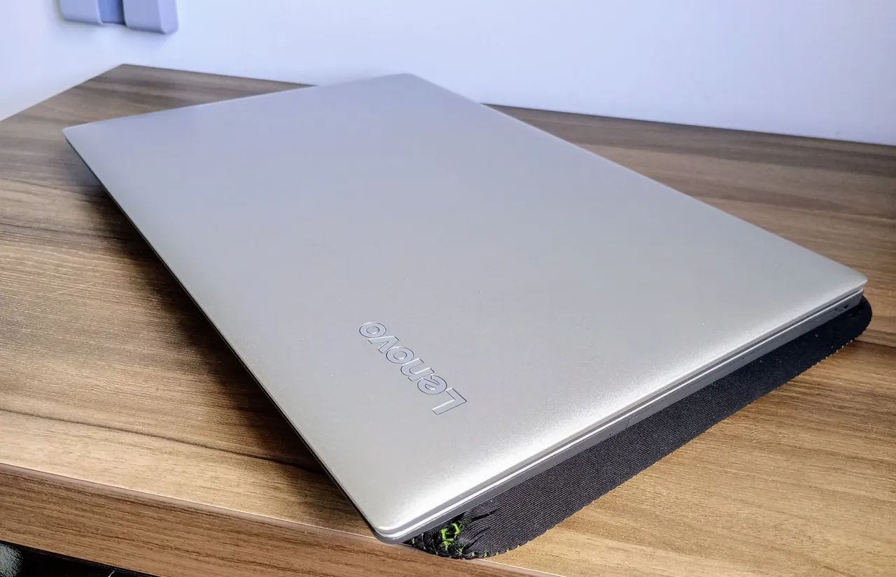 Notebook IDEAPAD 330 Lenovo (Prata)