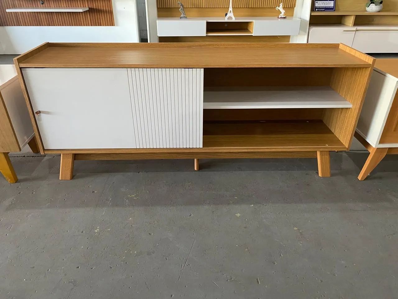 Rack Aurum 1.60m