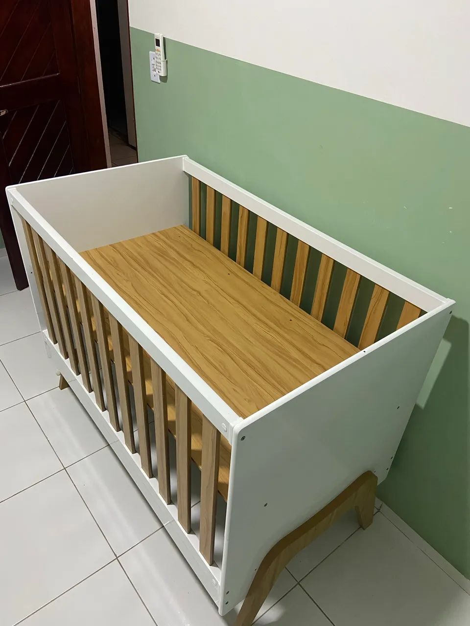 Berço três em um NUNCA USADO 