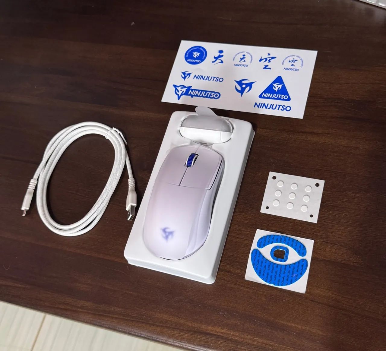 Mouse Ninjutso Sora V3 White (LACRADO) - Periféricos e Acessórios