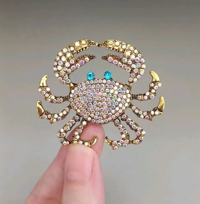 Broche de Caranguejo com Strass (novo)