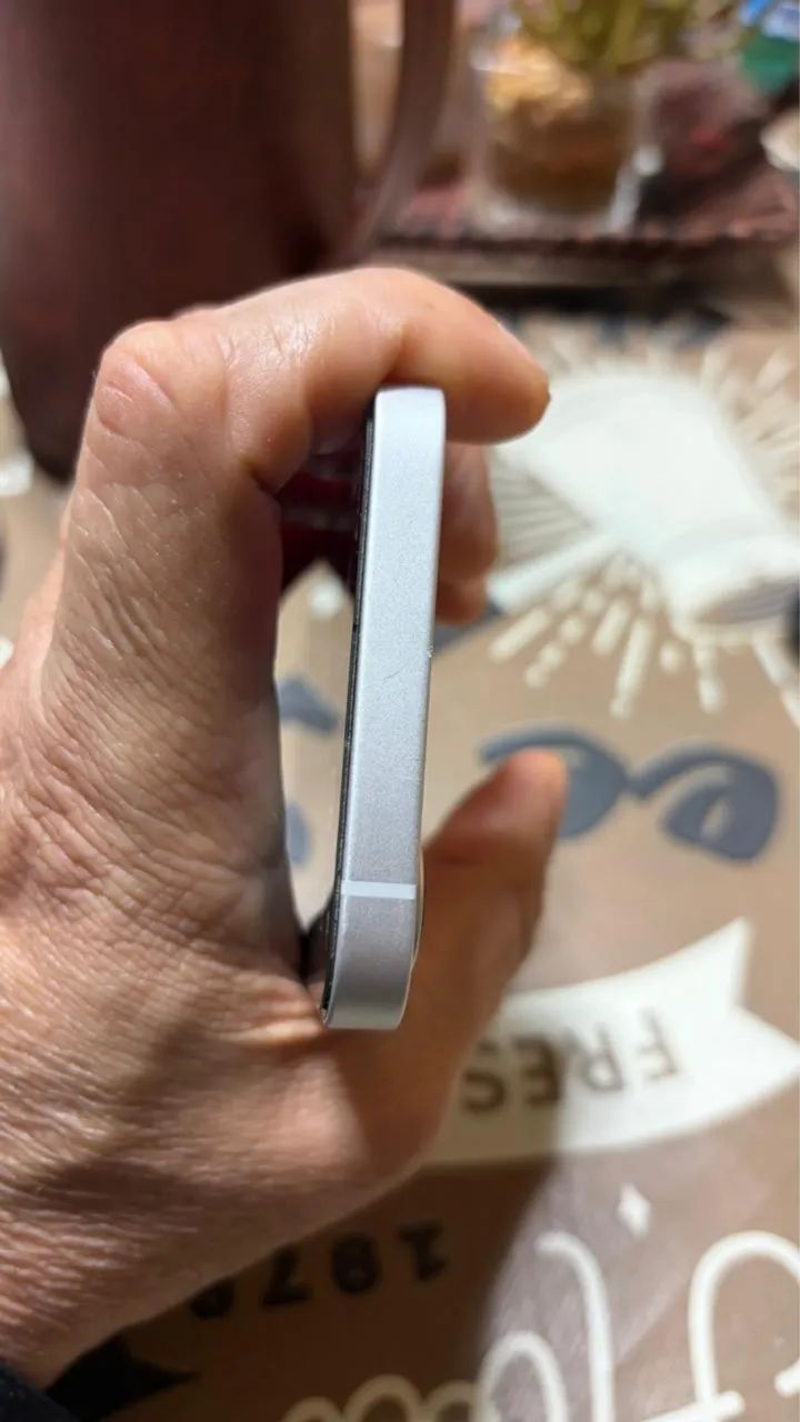 iPhone 16e 128G - Foto 3