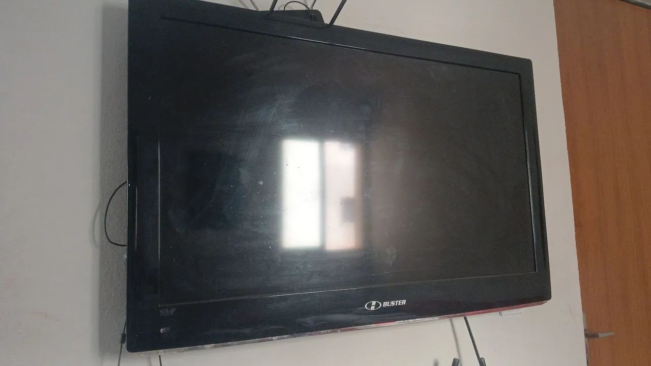 BUSTER TV 42 + CHROMECAST+ SUPORTE DE PAREDE - Foto 3