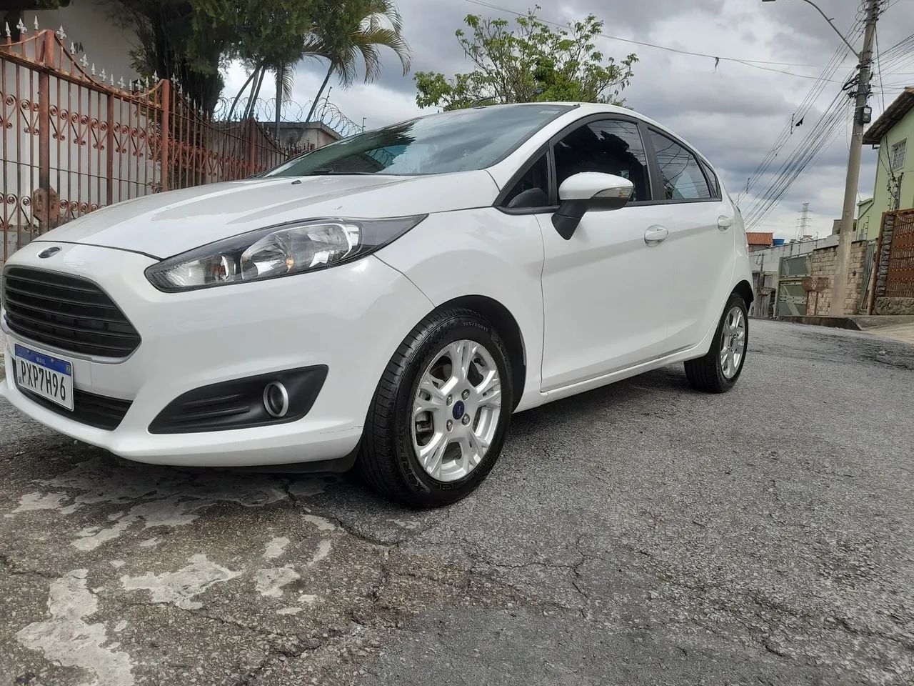 Ford Fiesta Fiesta 1.6 16V Flex Aut. 5p 2016