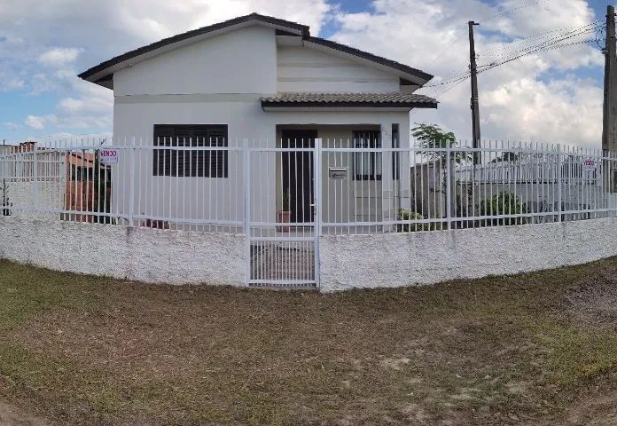 Casa de esquina escriturada na praia  - Foto 2