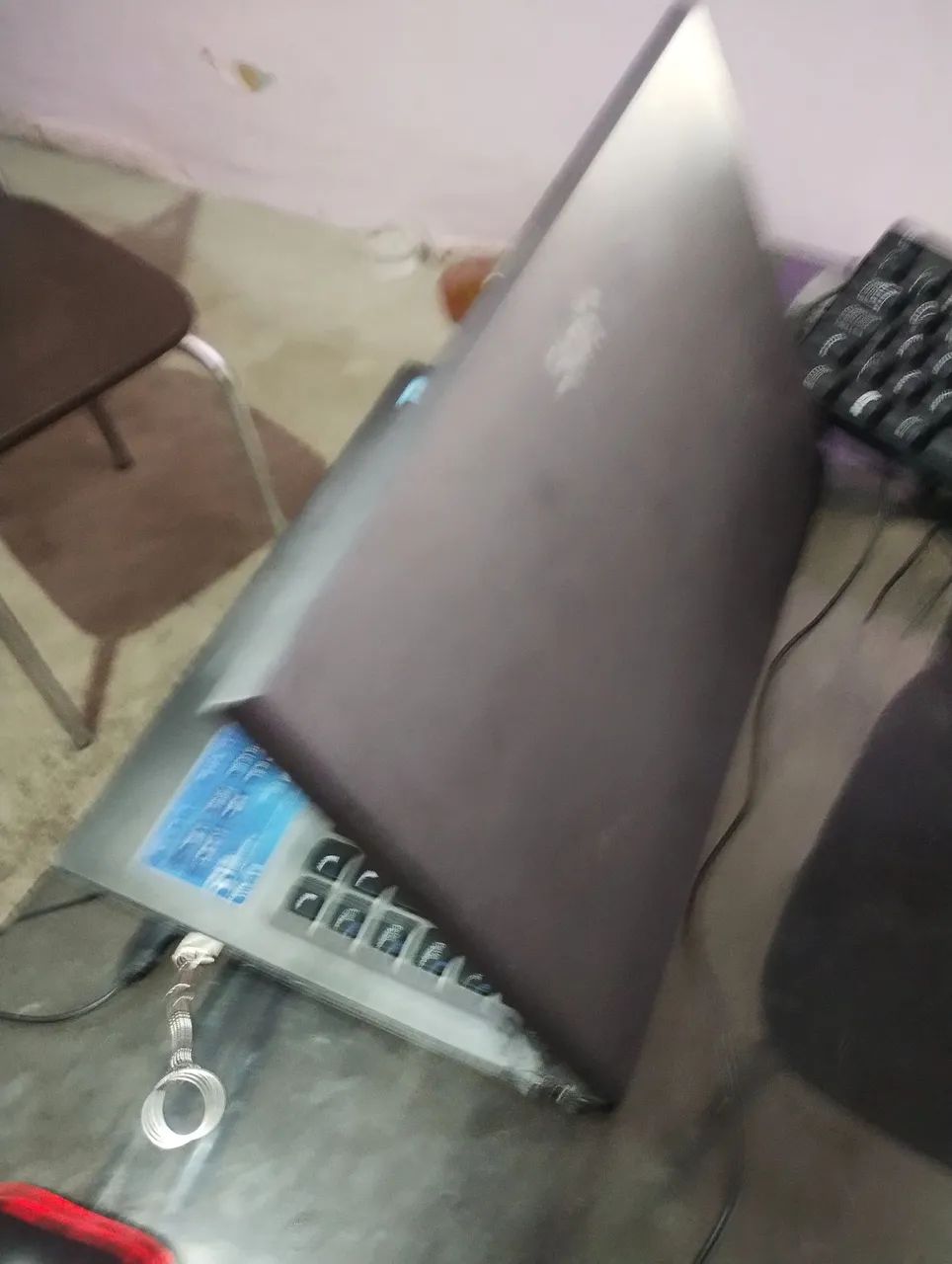 NOTEBOOK CORE i3 COM 6 GIGAS E HD DE 750 GIGAS SÓ 250,00 - Foto 2