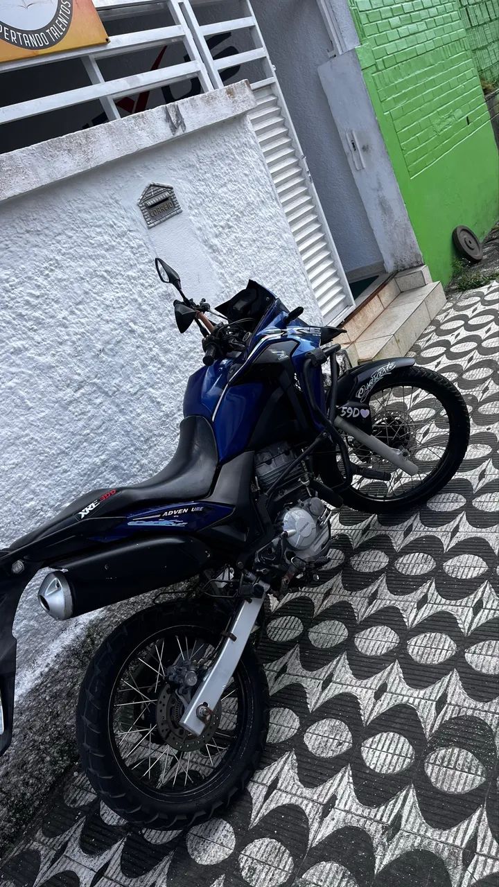 Xre 300 Honda  - Conservada e Personalizada - Foto 2