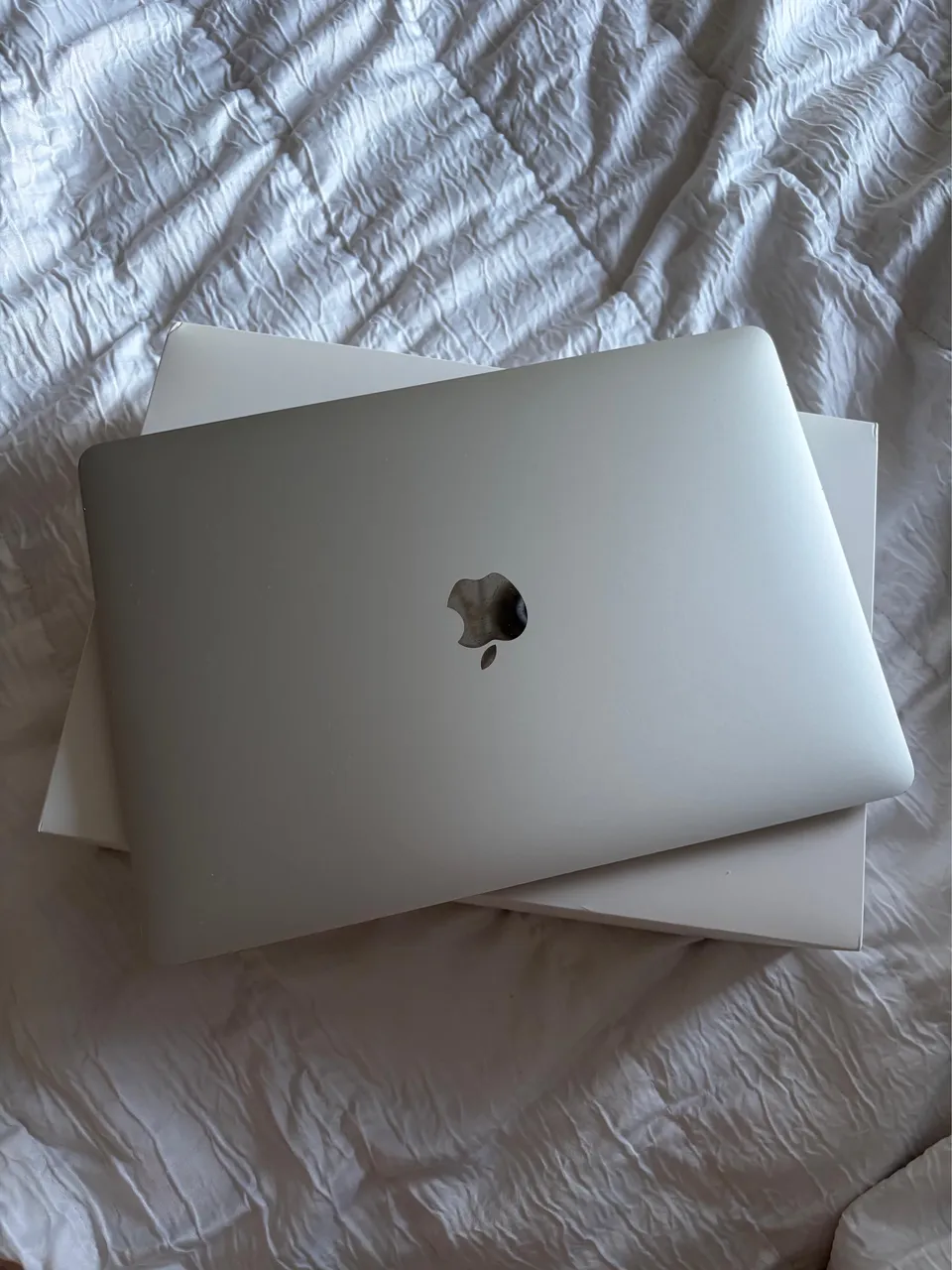 値下げ‼️MacBook Air 13インチEarly2015 4GB 128GB MacBook Air (13 polegadas, início de 2015) - Especificações