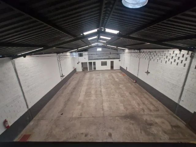 GALPÃO 460m2 - DOM BOSCO - Foto 3