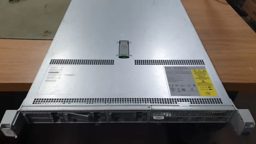 Servidor Cisco C220 M4/