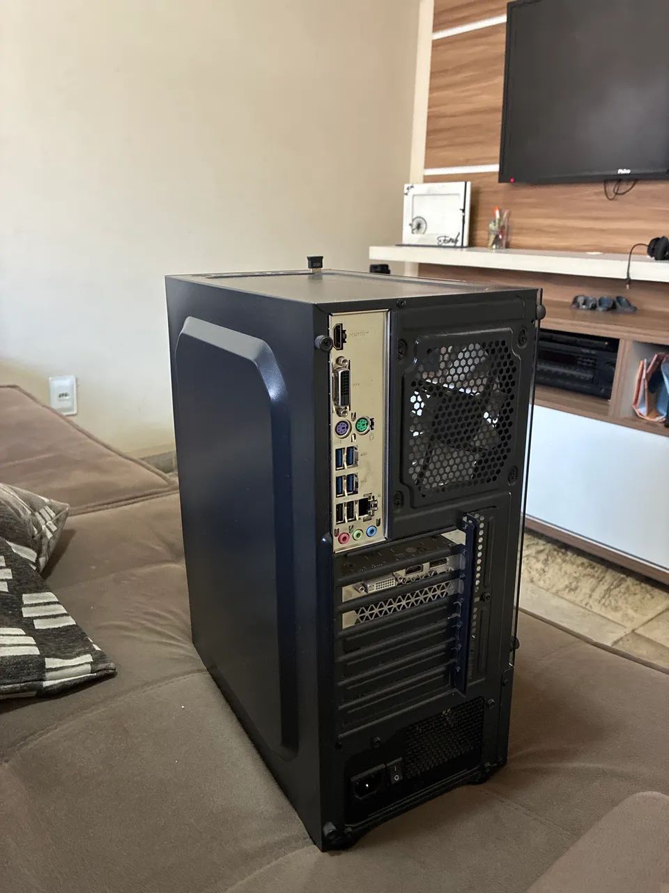 Pc Gamer ryzen 5500 rx 580 - Foto 3