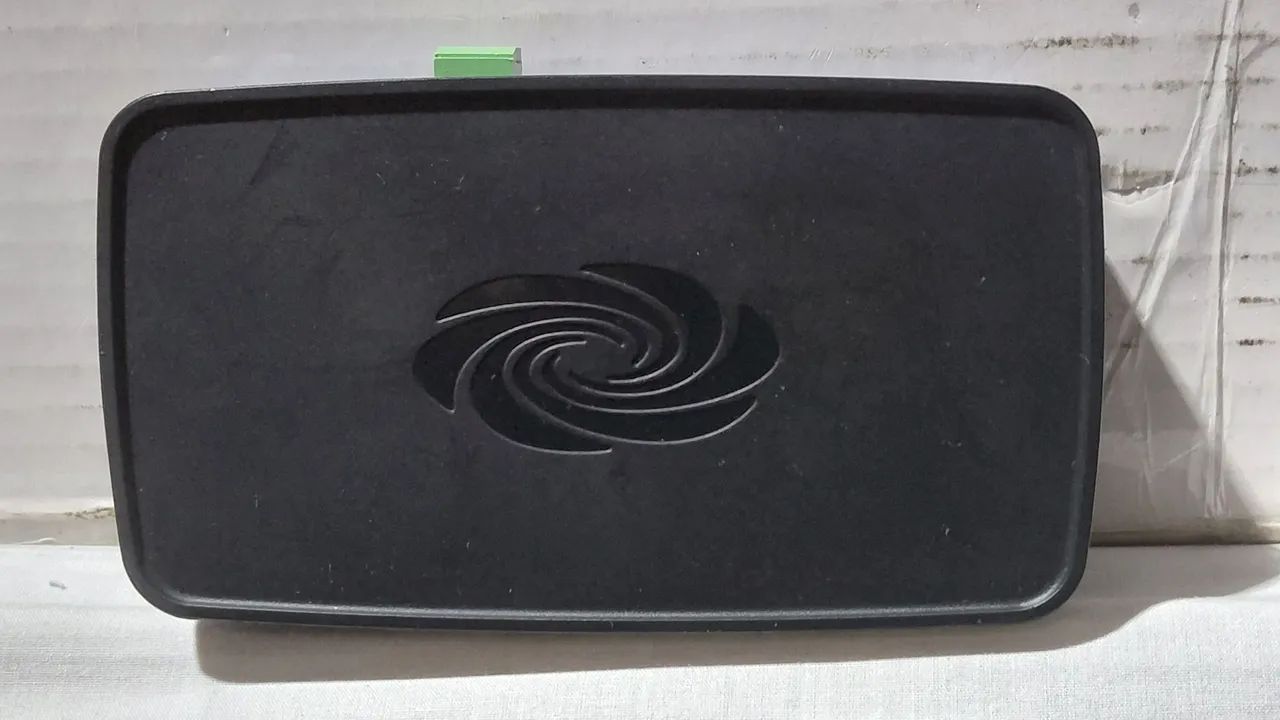 Crestron RMC3 Controladora de automação. 
