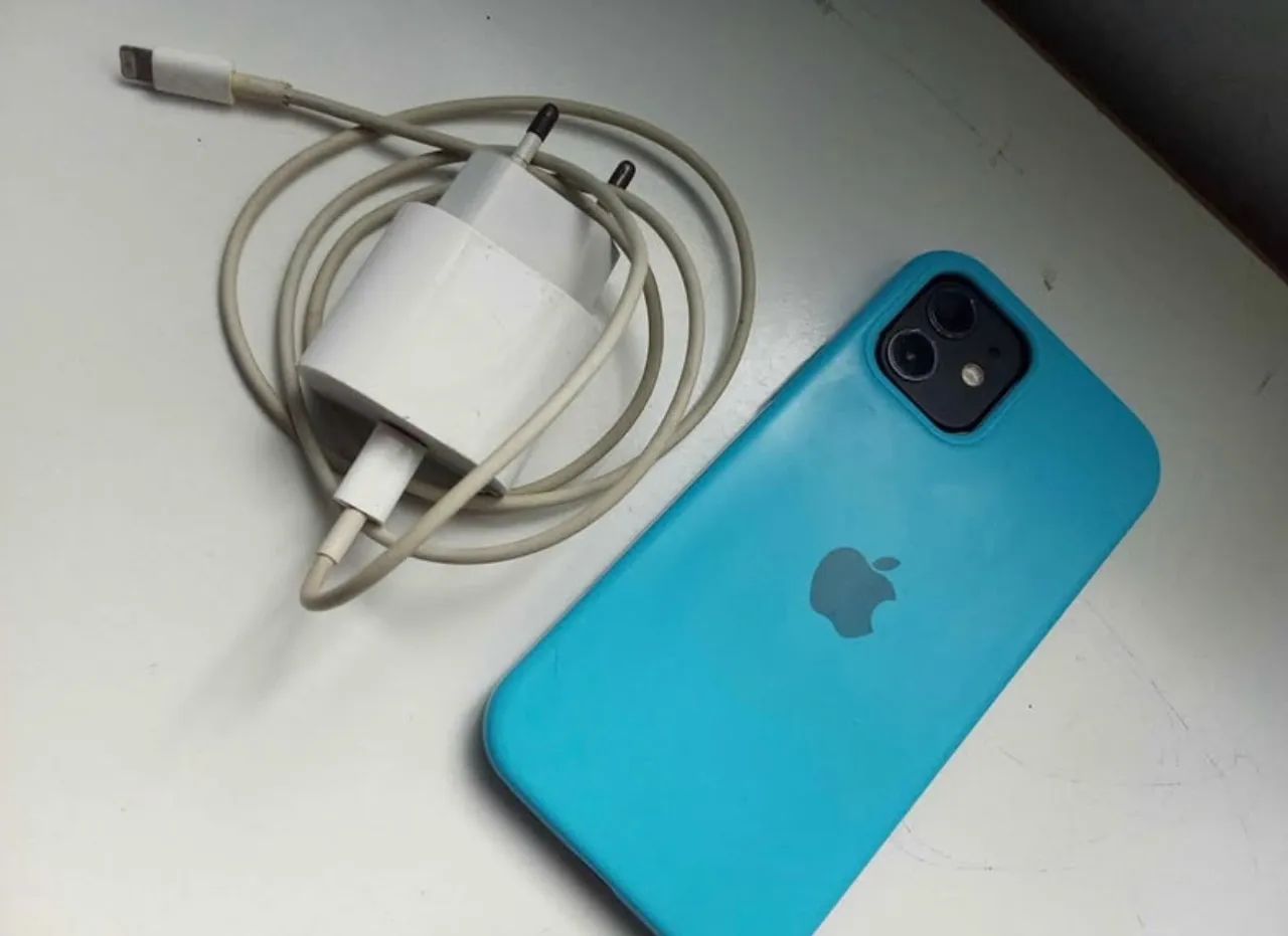 iPhone 12 Preto - Foto 3