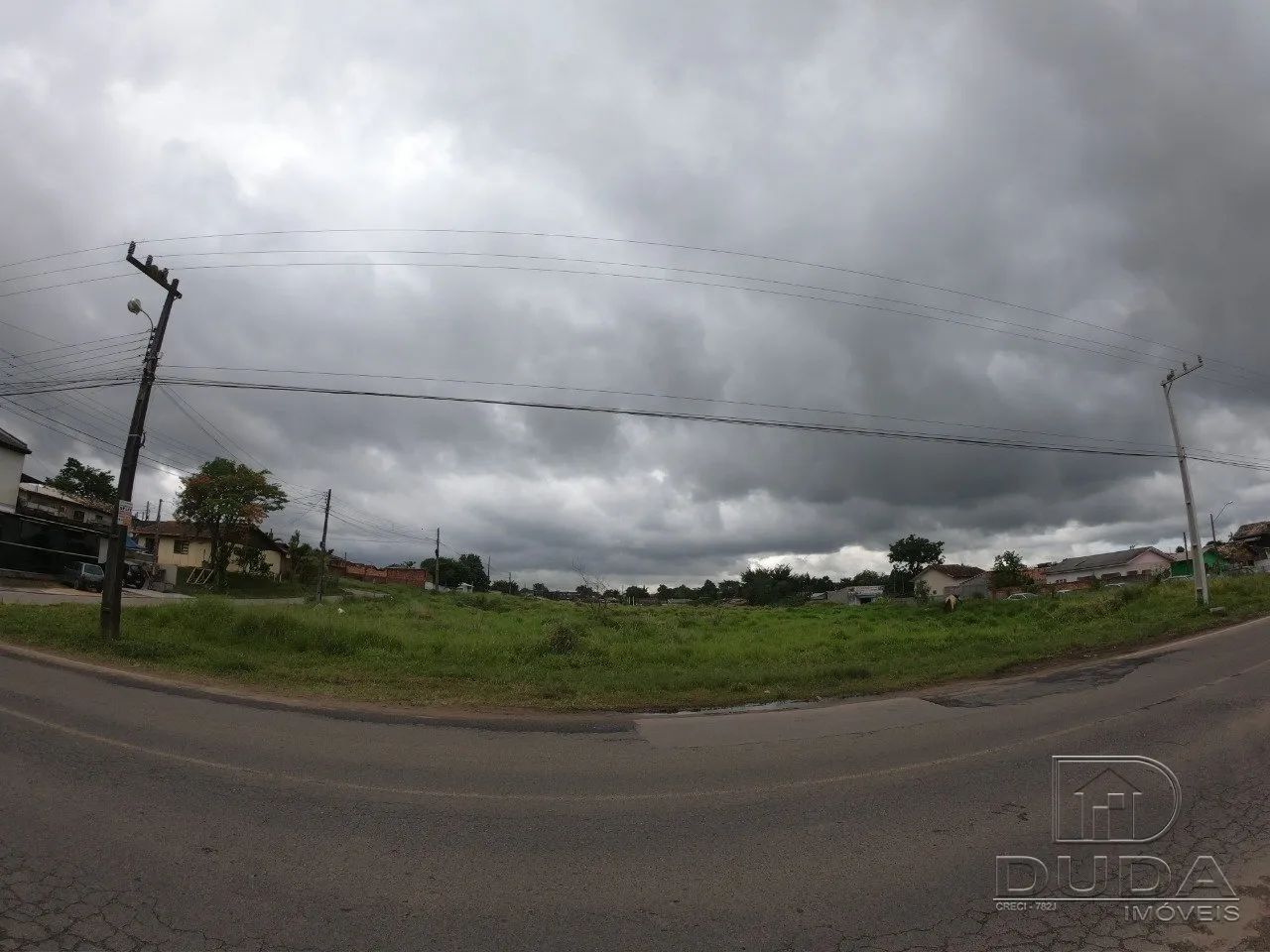 Terreno comercial com 385,62 m².