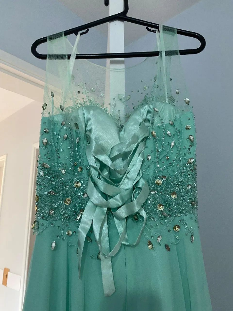 Vestido de Festa Longo Com Detalhes