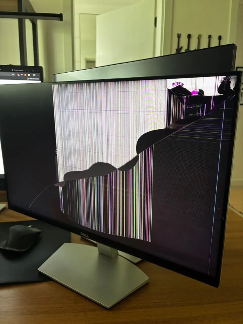 Monitor Dell S2421HN (TELA QUEBRADA)