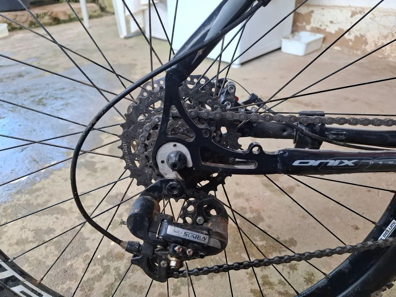 Bike aro 29 semi nova  - Foto 3