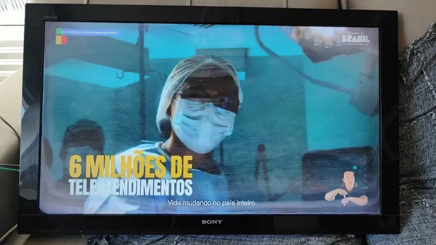TV SONY BRAVIA TROCO OU VENDO