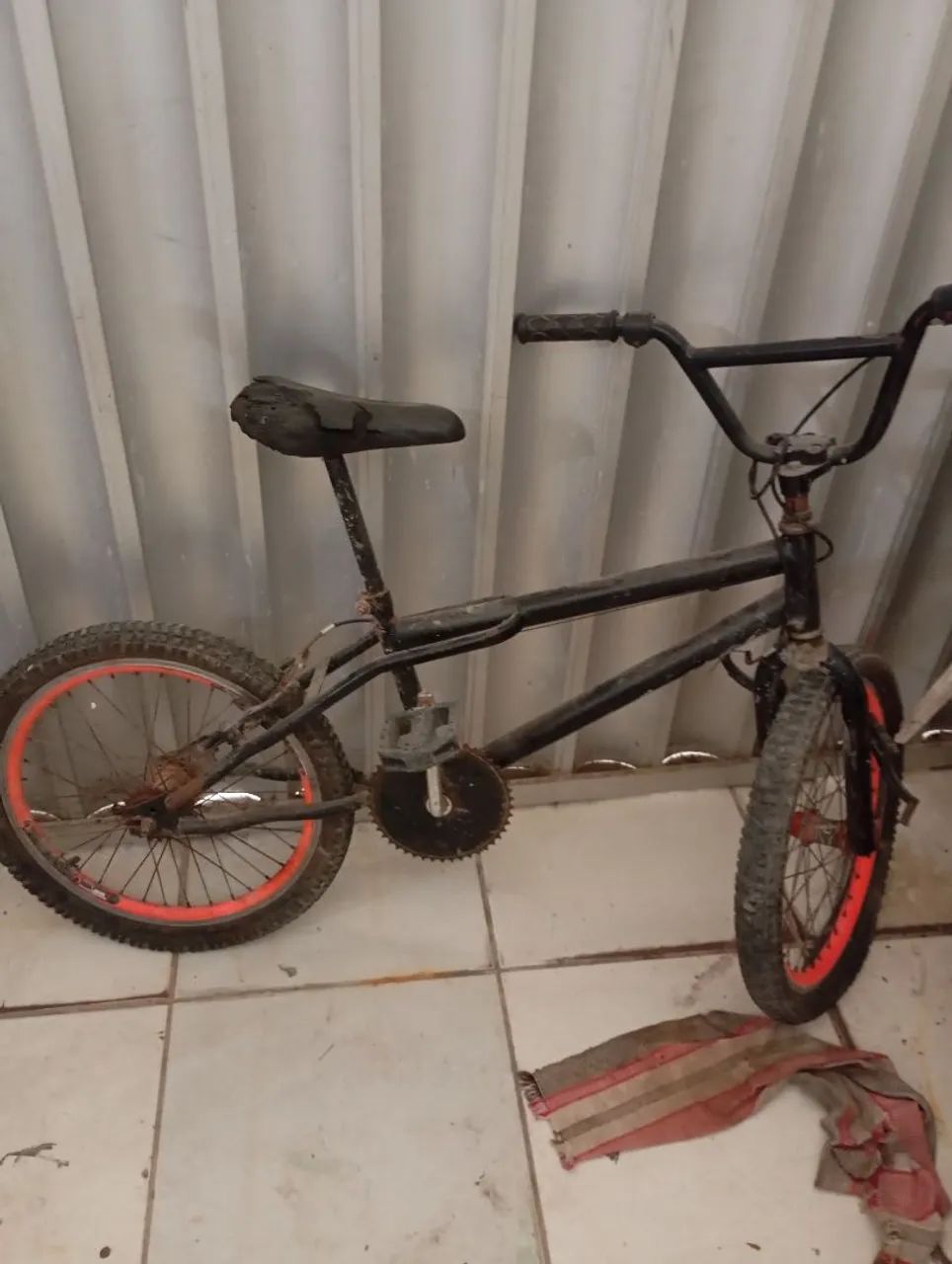 Vendo uma bicicleta mirim  - Foto 2