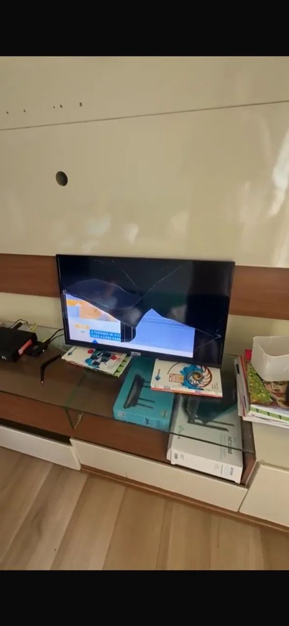 Tv Samart TCL 32 polegadas 