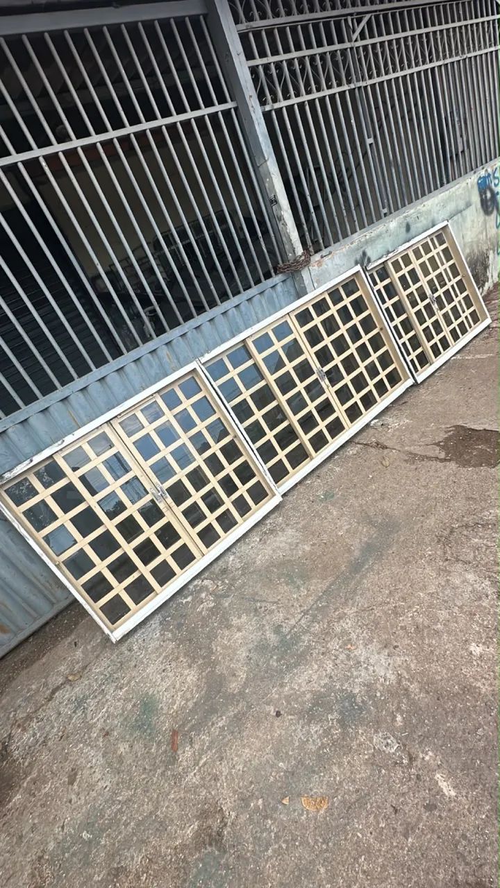 Janelas grávia com vidro  - Foto 3