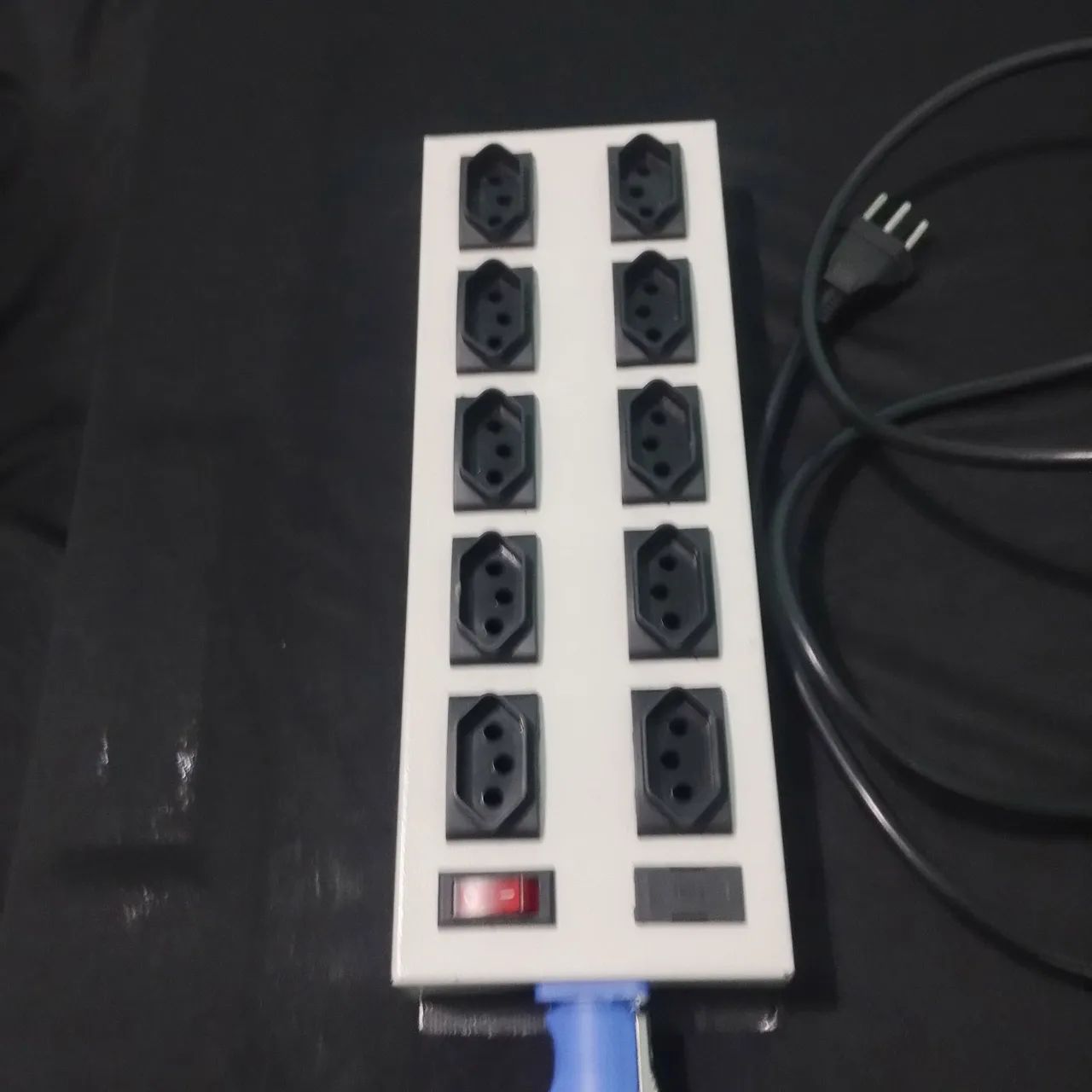 Régua de ac com 10 pontos de ligação e plug Neutrik  - Foto 2