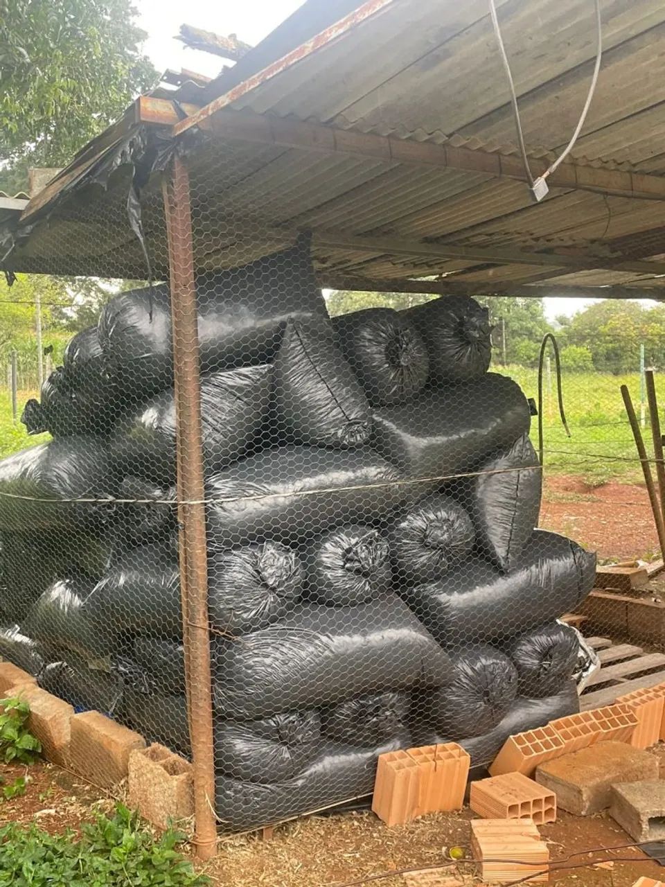 Veda-se silo ótima qualidade  - Foto 2