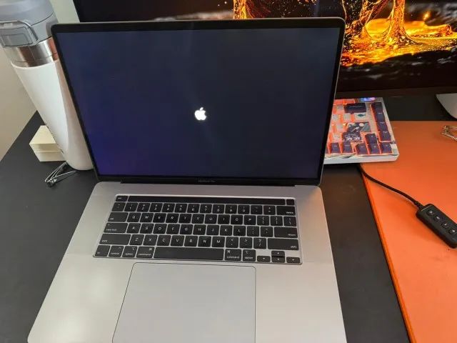 MacBook Pro, 2019, 16 Polegadas, 512 GB SSD - Foto 5
