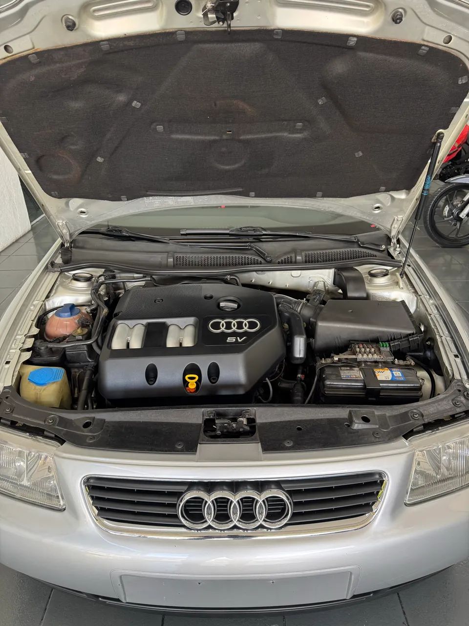 Audi A3 1.8 3P 2000 - Foto 5