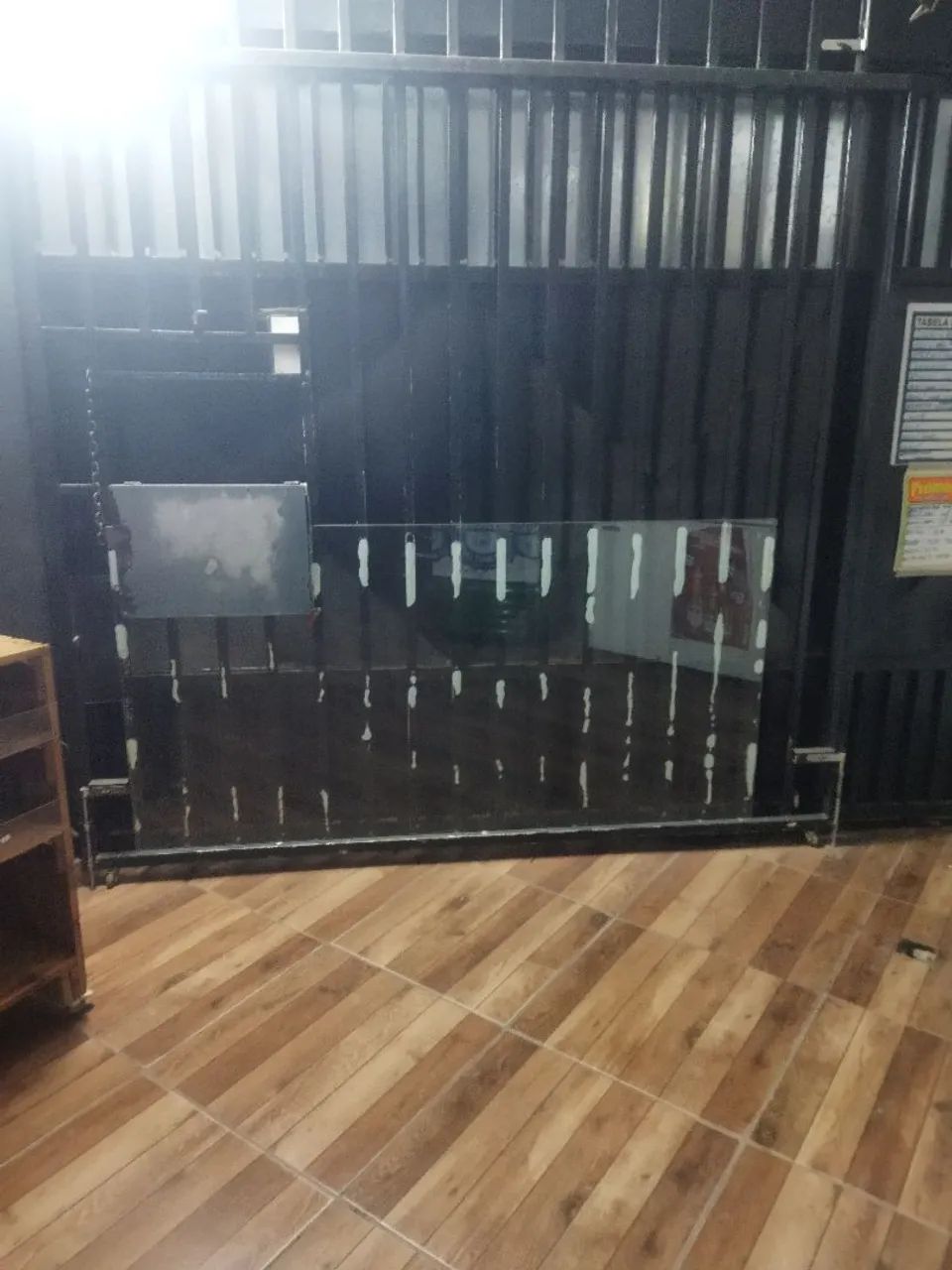 Grade para adega 