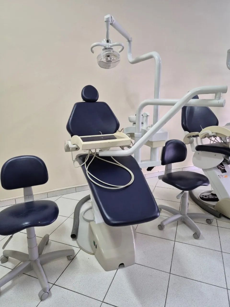 CADEIRAS ODONTOLOGICAS - Foto 2