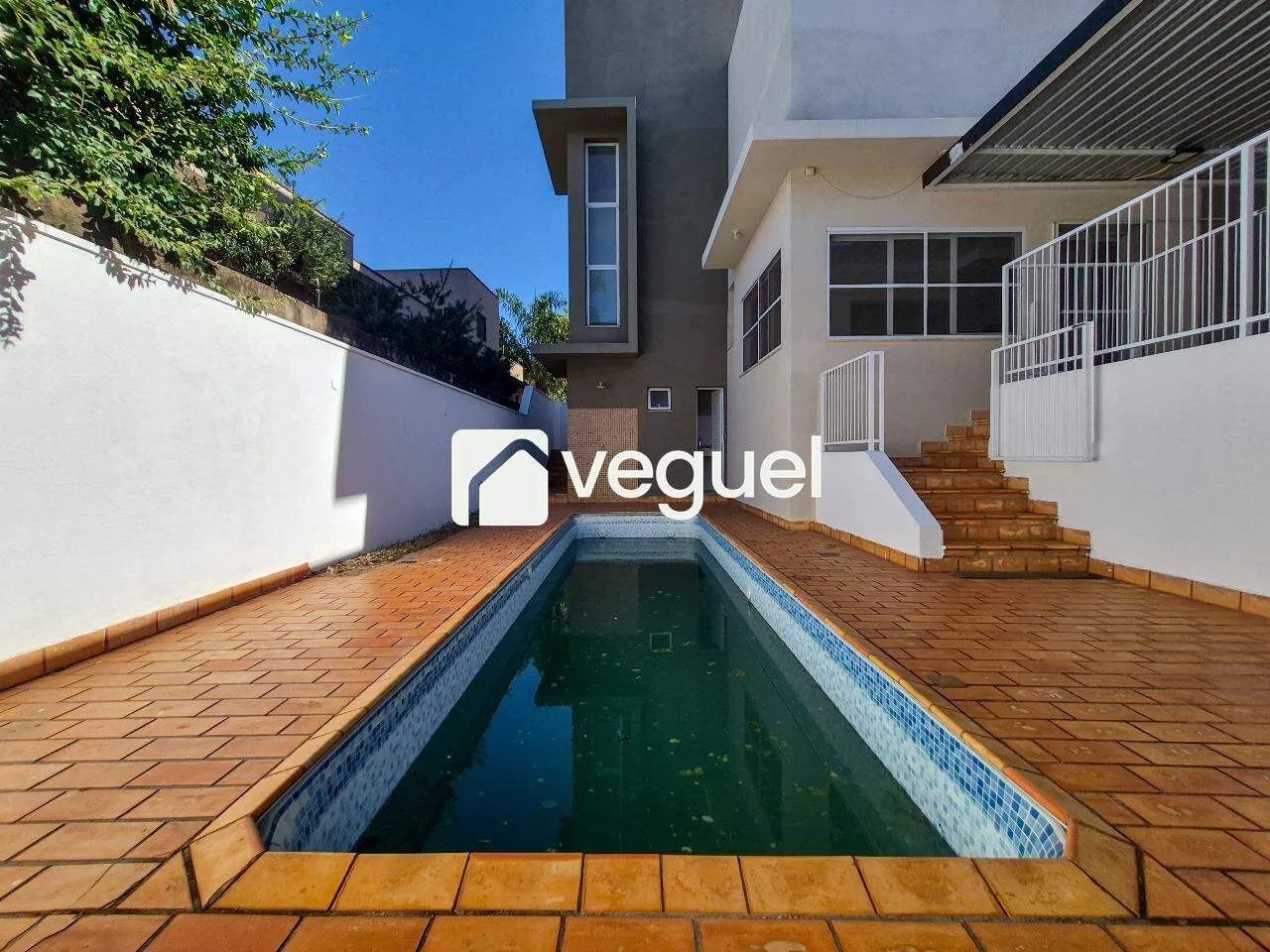 Casa térrea com 197m², 3 quartos, 3 suítes para alugar no bairro Vila do Golfe, Ribeirão P