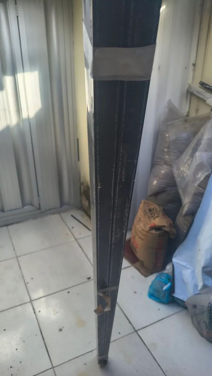 Régua de alumínio, preta. - Foto 4