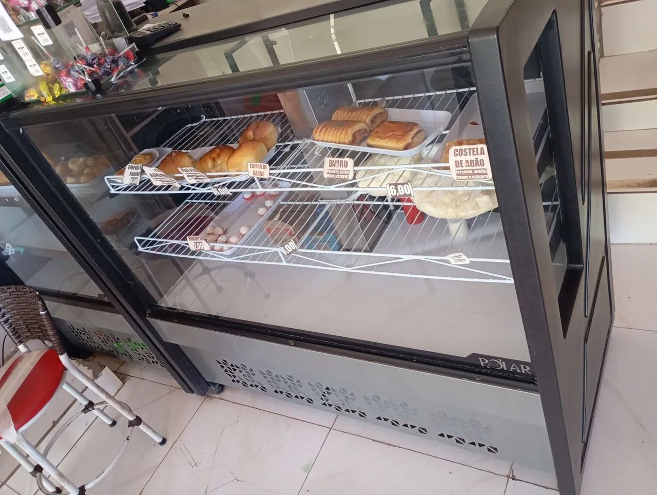 Vitrine Refrigerada Polar 1.25m 220v