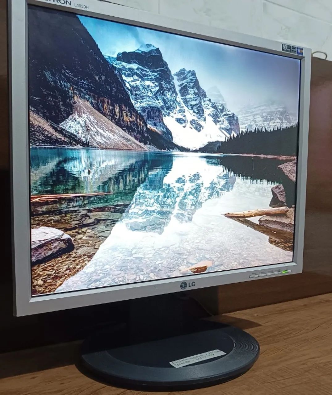 Monitor 5:4 LG Quadrado 19 + Cabos | Retirada, Olx envios e outros - Foto 2