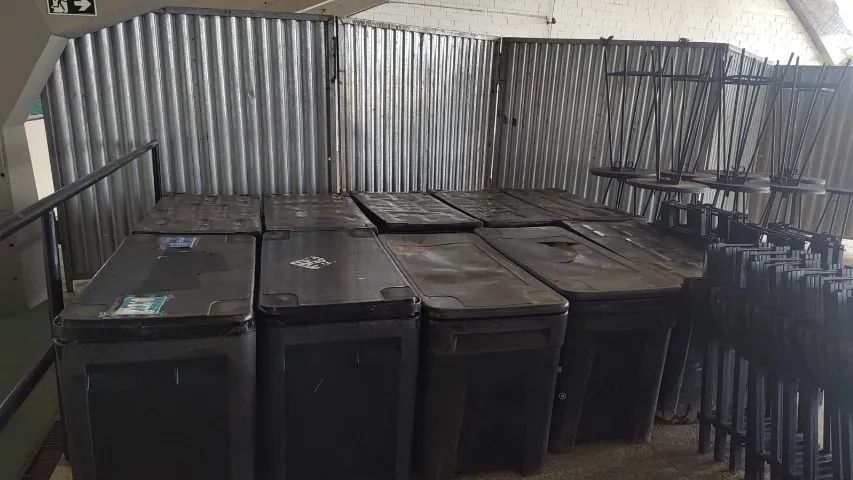 Aluguel de Caixa termica/tina para festas