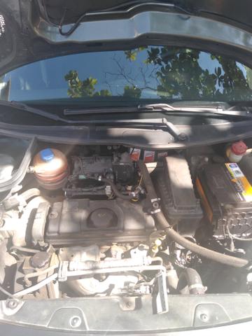 Peugeot 207 - Foto 12